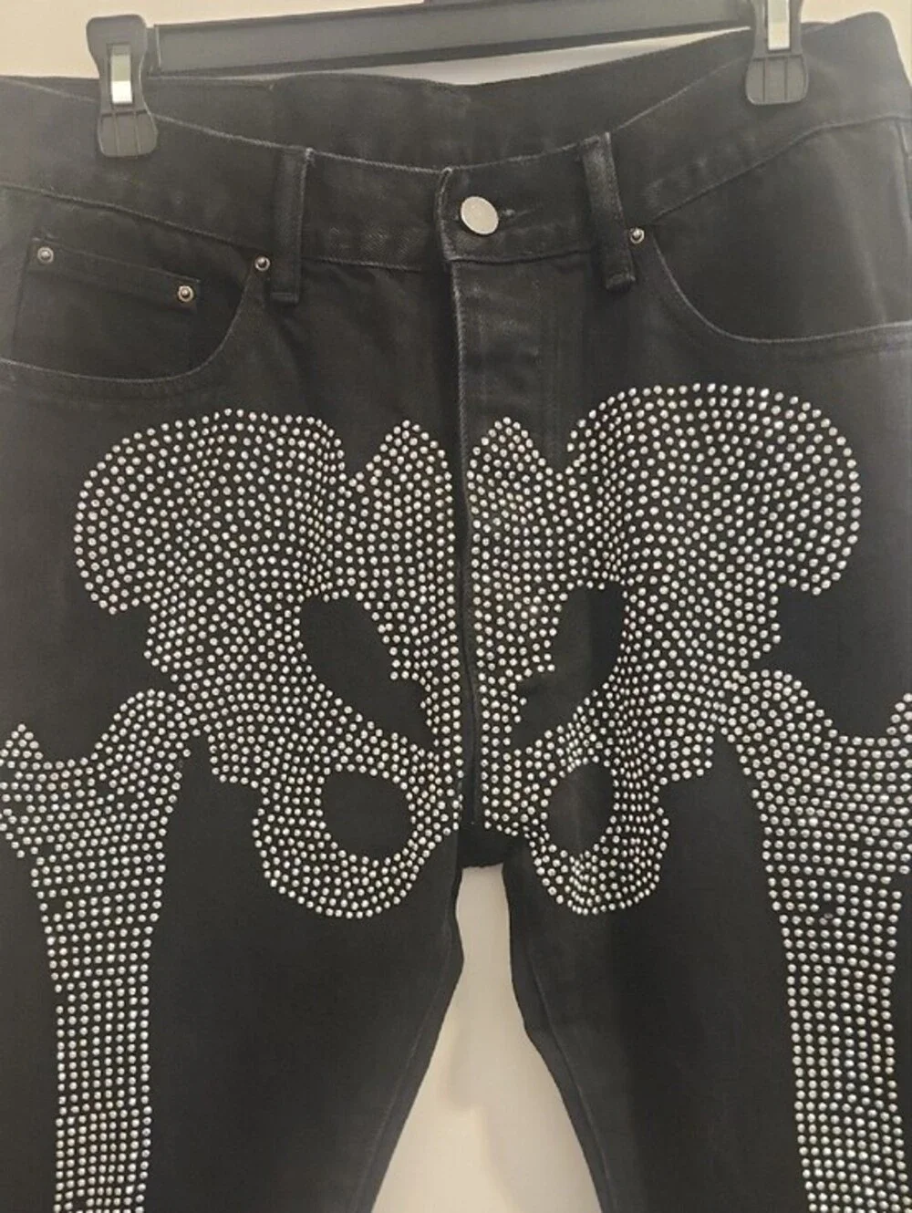 MNML stylish black